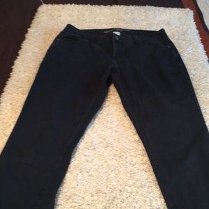 Women’s Skinny Jeans